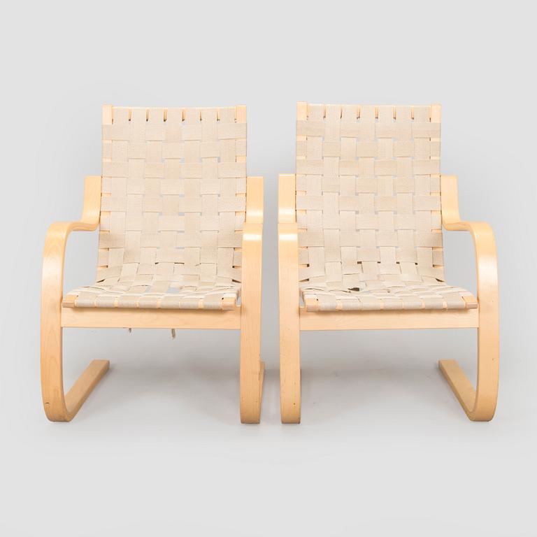 Alvar Aalto, fåtöljer, ett par, modell 406 för Artek 1900-talets slut.