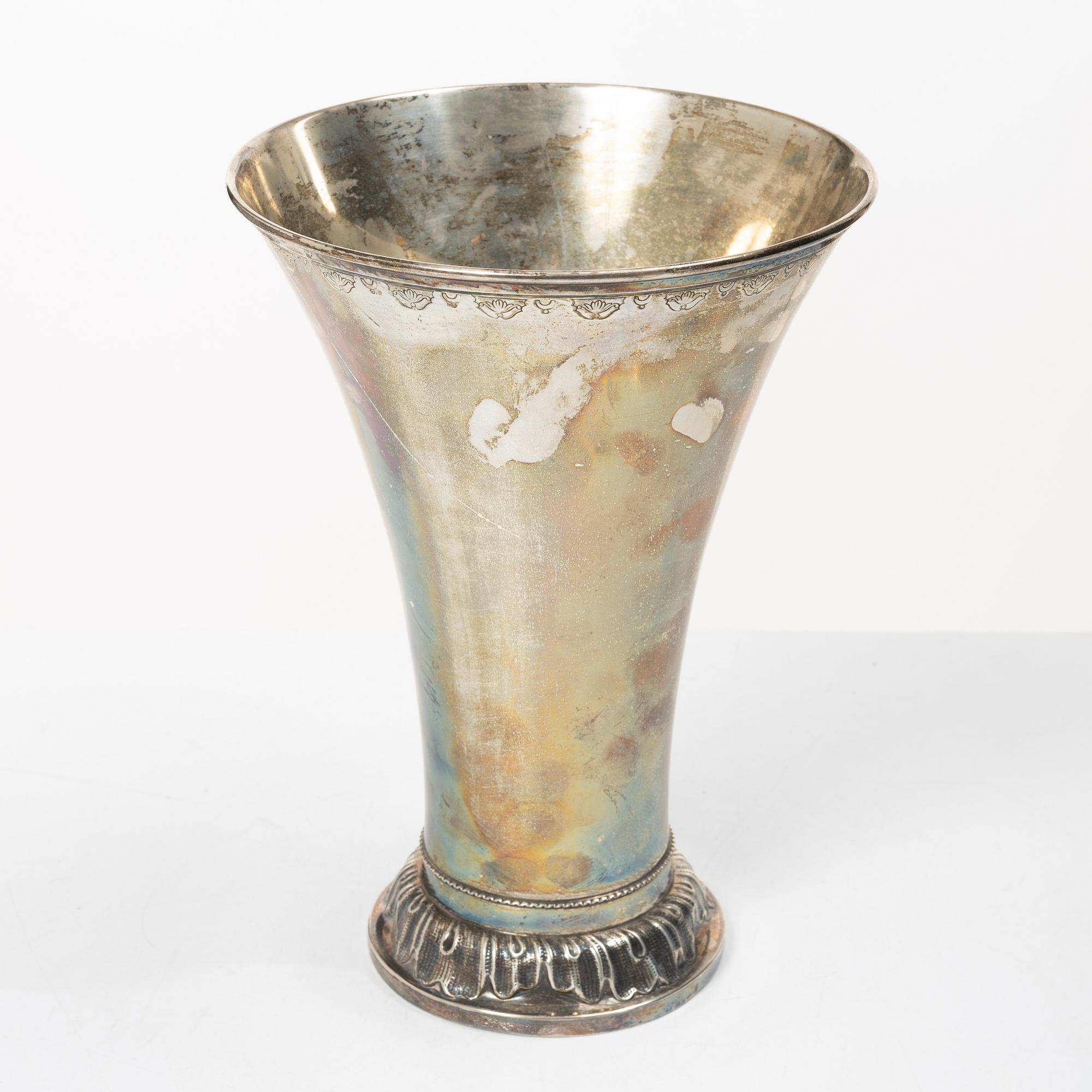 Carl Sandberg, a silver cup, Ystad 1916.