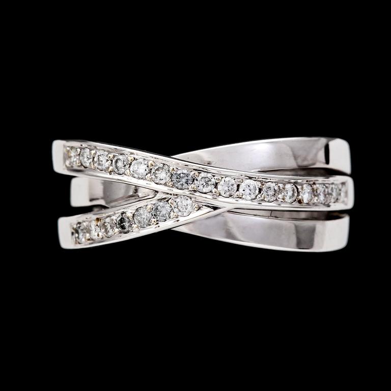 RING, brilliant cut diamonds, tot. 0.36 cts.