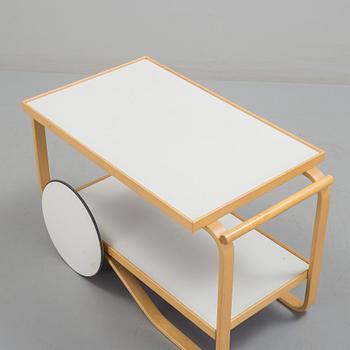 A mid 20th century tea trolley model 98 for Artek.