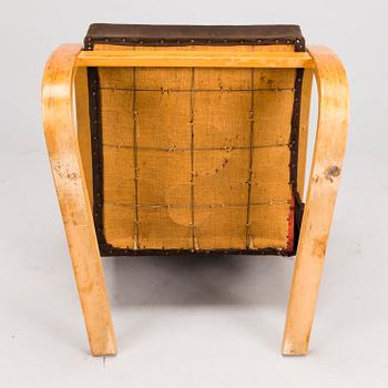 ALVAR AALTO, A late 1940s '34/402' armchair for  O.Y. Huonekalu- ja Rakennustyötehdas A.B. Finland.