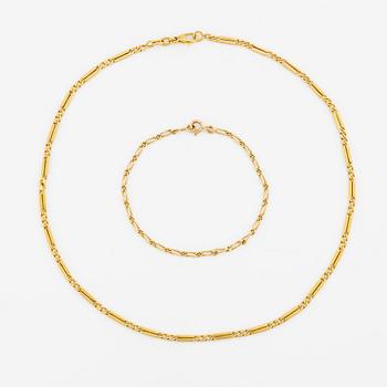 Necklace and bracelet 18K gold.