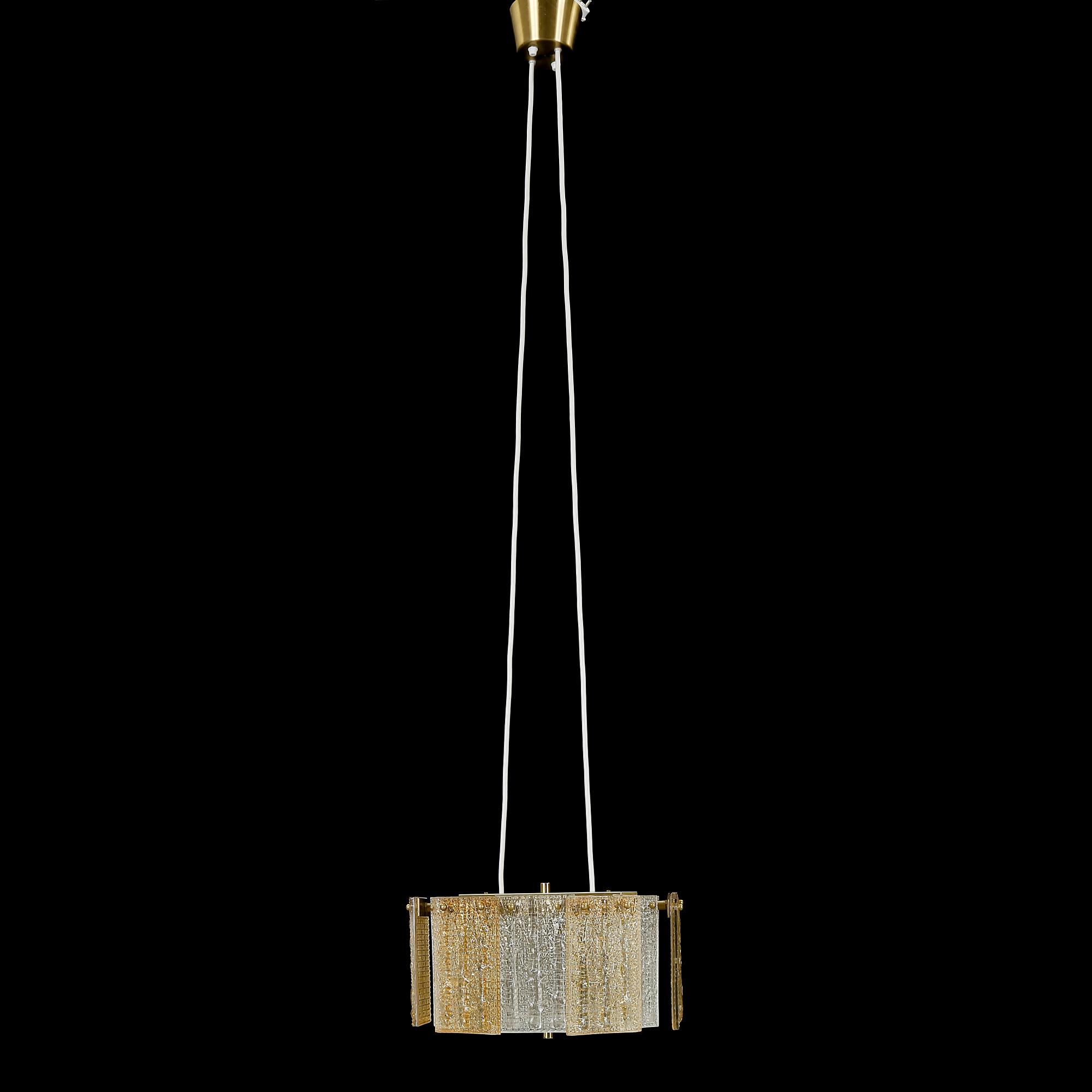 TAKLAMPA, glas och mässing, 1960/70-tal.