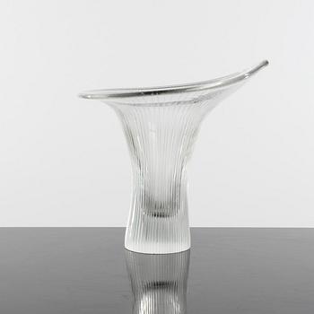 VAS, glas, "Kantarelli", Tapio Wirkkala, Iittala, Finland, 1955, signerad och datera undertill.