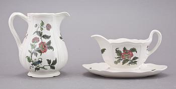 SERVISDELAR, 82 st, porslin, "Mandarin", Wedgwood, 1900-tal.