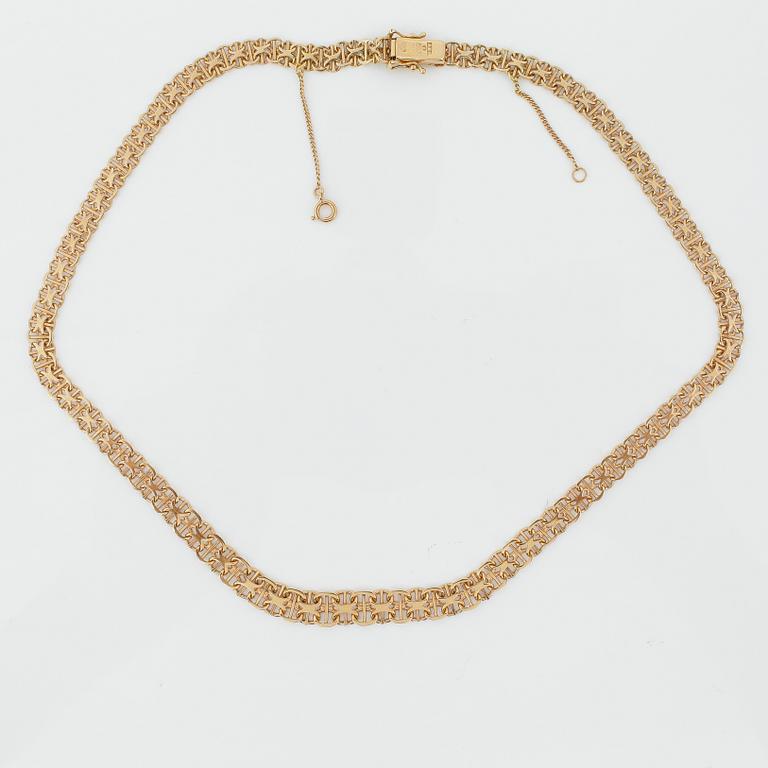 COLLIER, 18k guld.  Vikt ca19g.