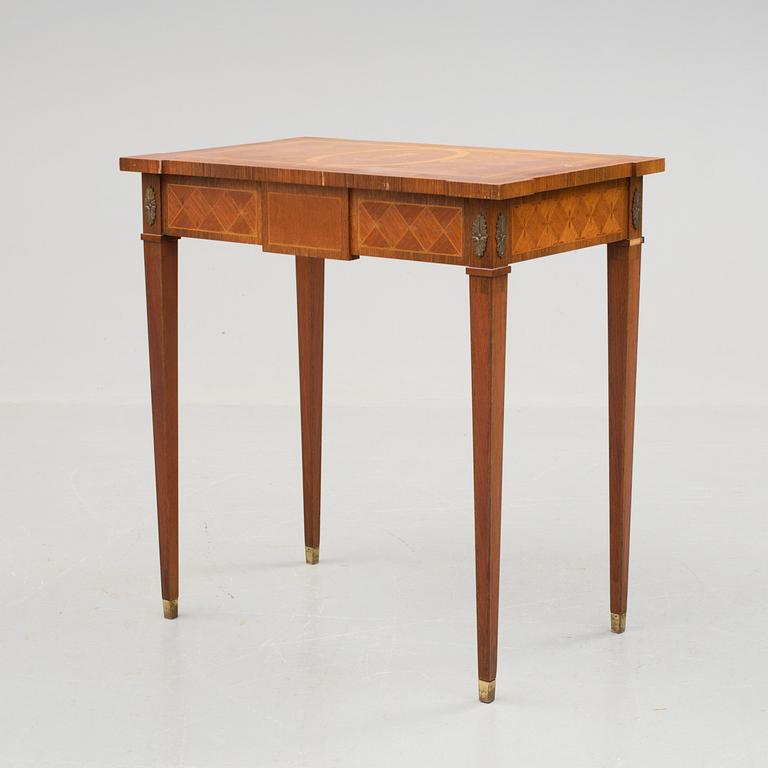 SYBORD, gustaviansk stil, 1900-talets första hälft.