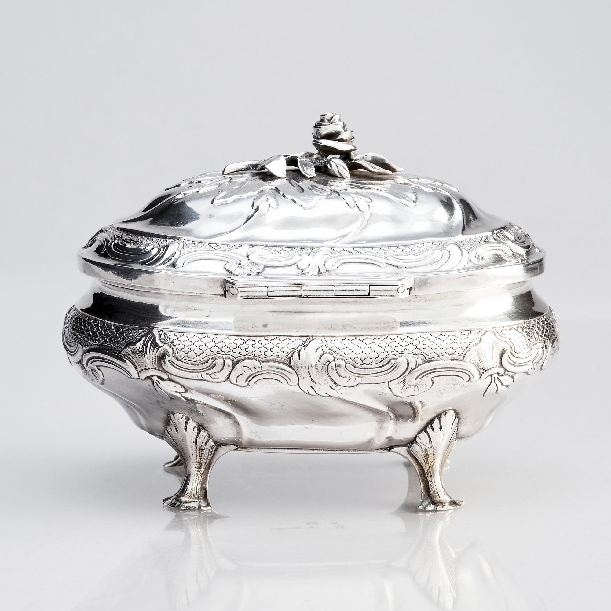 A Swedish 18th century silver sugar-casket, mark of Kilian Kelson, Stockholm 1760.