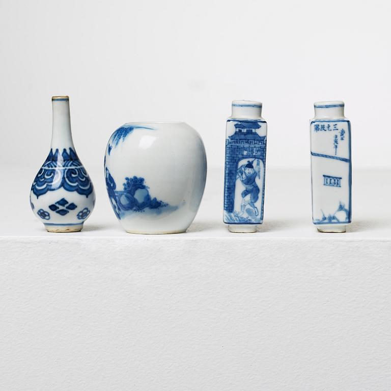 PARTI KINAPORSLIN, 13 delar, 1700-1900-tal.