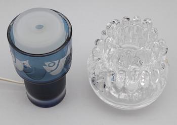 BORDSLAMPA OCH LJUSLYKTA, glas, Ove Sandeberg och Göran Wärff, 1900-talets andra hälft.