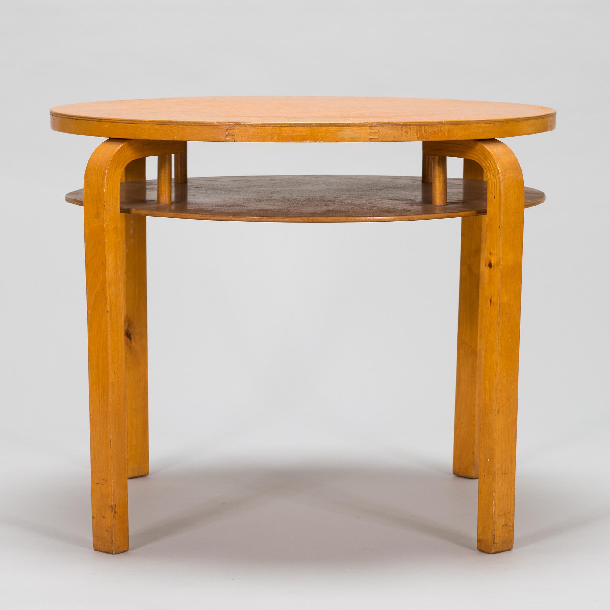 Alvar Aalto, bord, modell A72 för O.Y. Huonekalu- ja Rakennustyötehdas A.B. 1930/1940-tal.