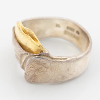 Ring sterling silver and gilded silver.