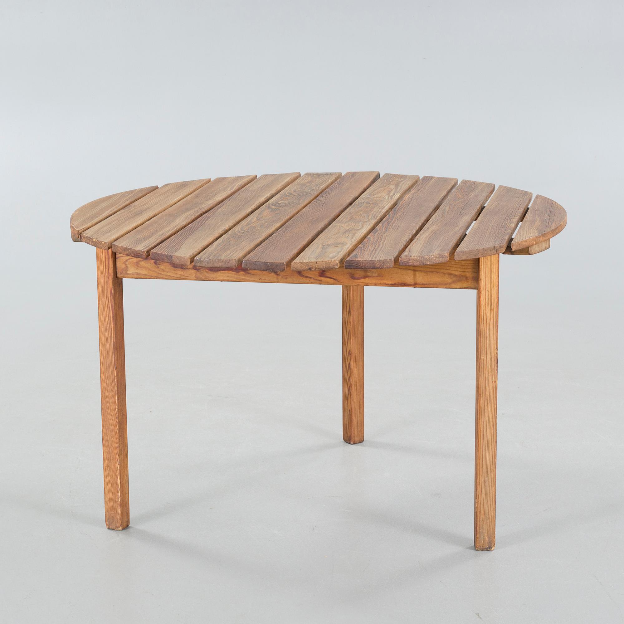 A garden group of 6 pcs, designed by Carl Malmsten for Igelstaverken AB, Sweden, second half of the 20th century.