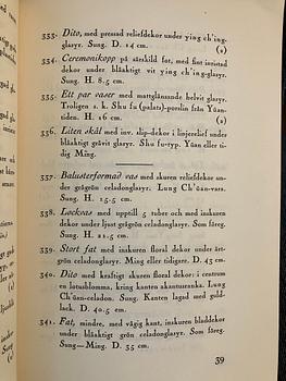 A large carved longquan celadon 'lotus' dish, Song/Ming dynasty.