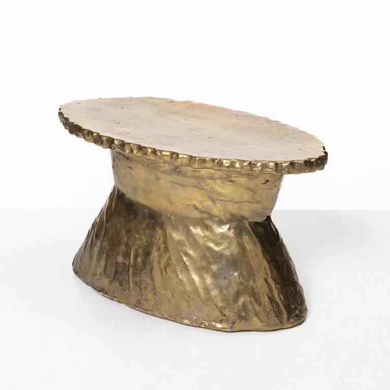 Kirsten Ortwed, "Fläche auf Sockel".