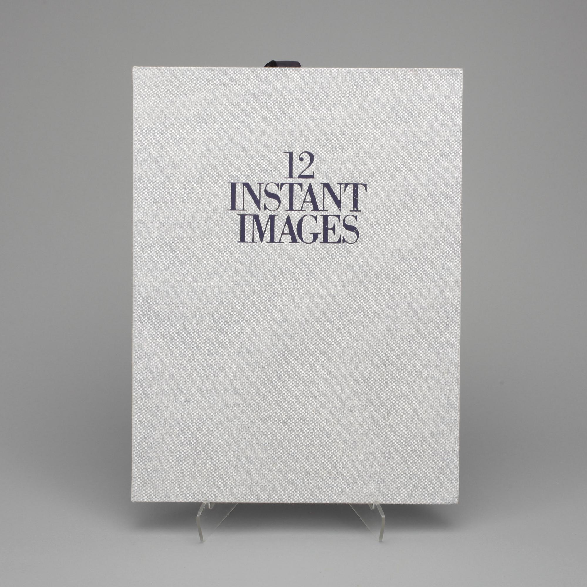 FOTOGRAFISK MAPP, "12 Instant Images", Polaroid SX-70, tryckt signatur.