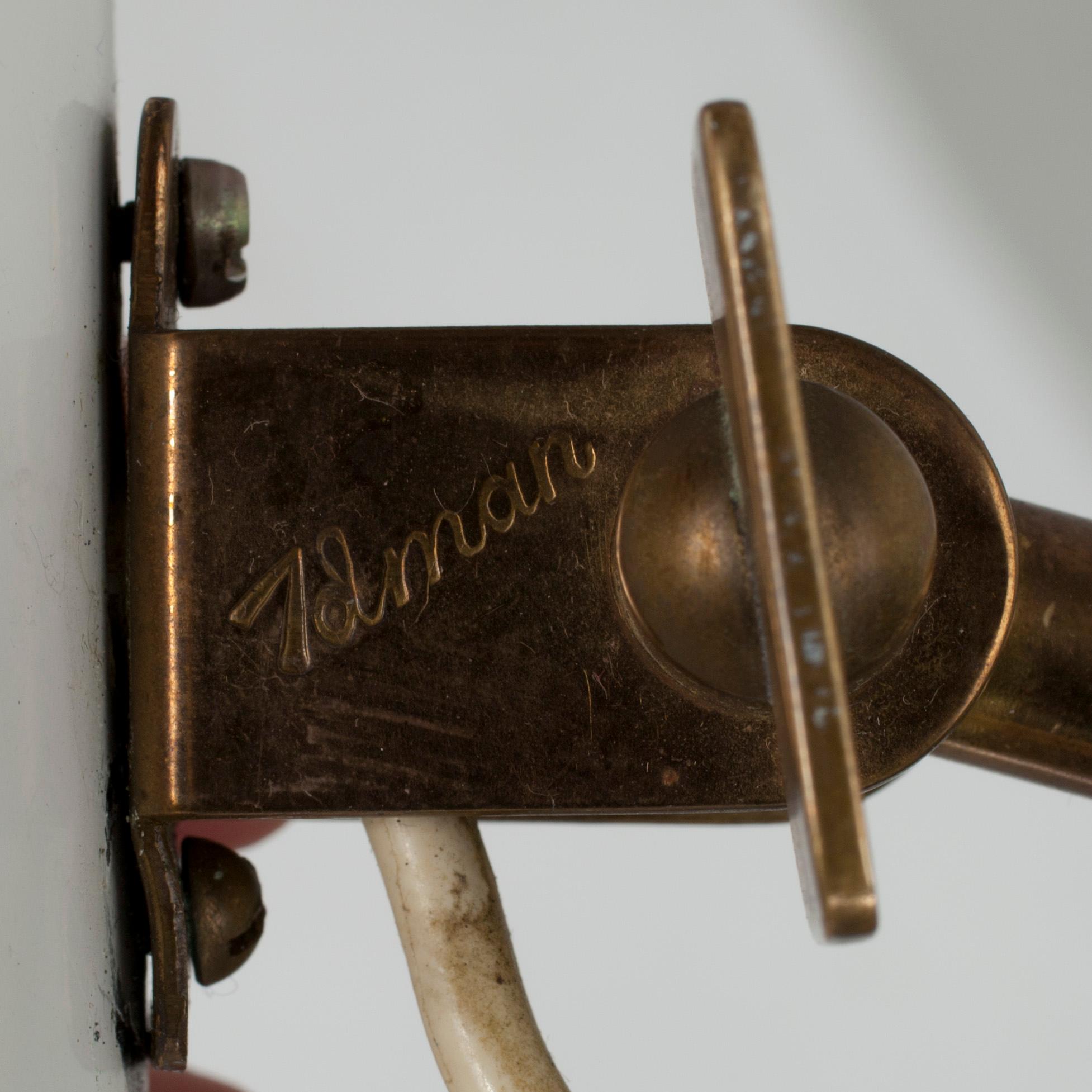 VÄGGLAMPA, modell 9459, design Paavo Tynell, Idman.