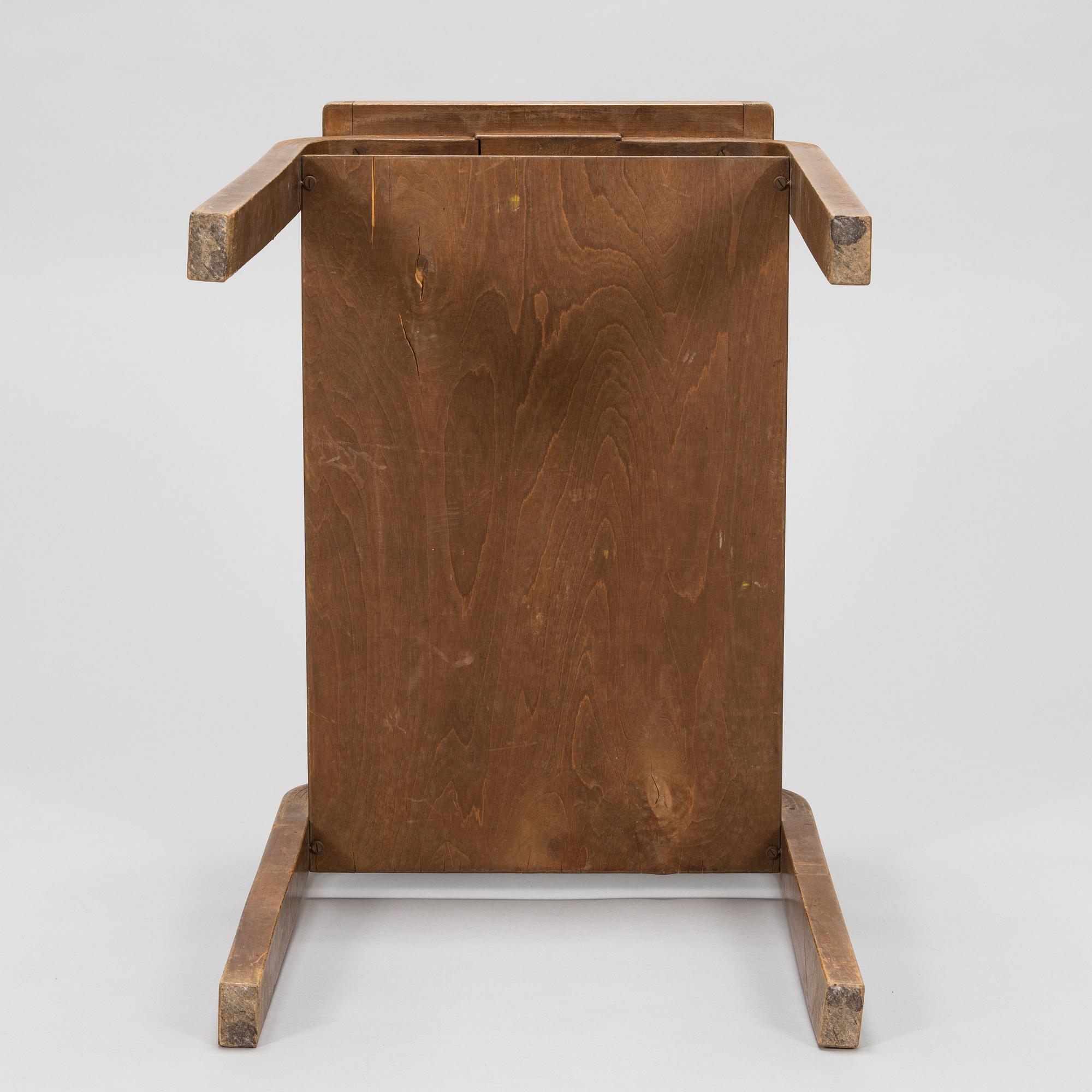 Alvar Aalto, pöytä, malli A 86, O.Y. Huonekalu- ja Rakennustyötehdas A.B. 1900-luvun puoliväli.