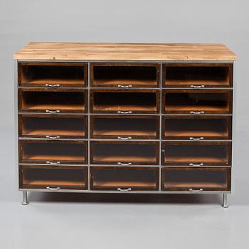 APOTEKARDISK, Sydows Mekaniska Snickerifabrik, 1900-talets andra kvartal.