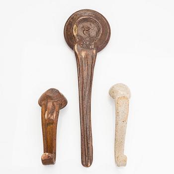 Kyllikki Salmenhaara, two ladles and a spoon, stoneware, signed KS.