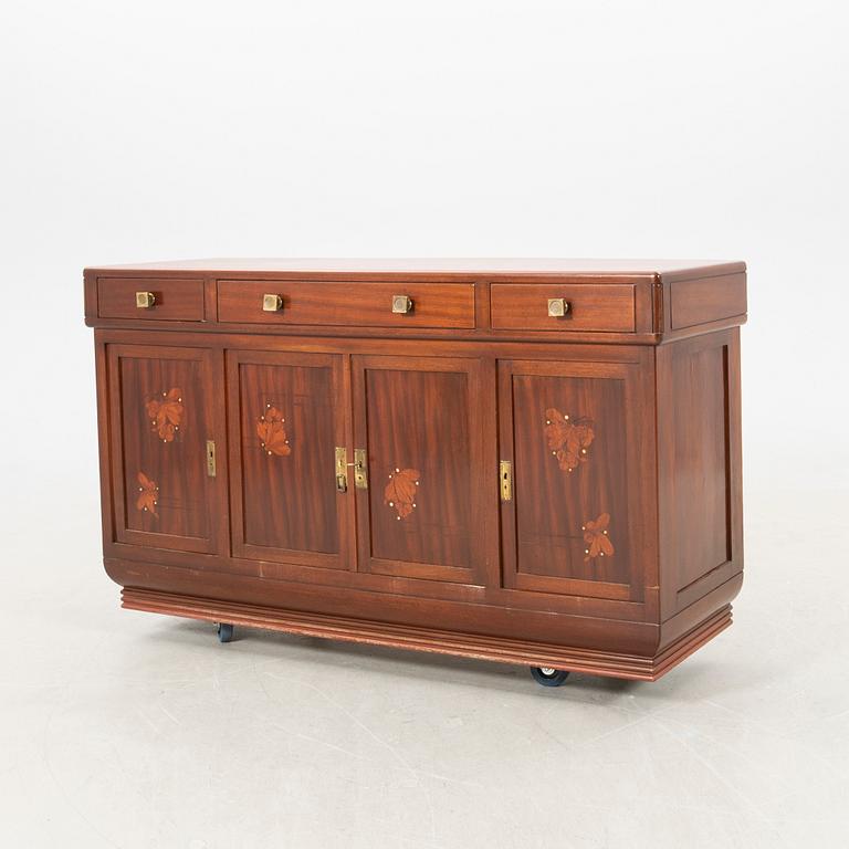 Sideboard/Cabinet 1920s/30s.