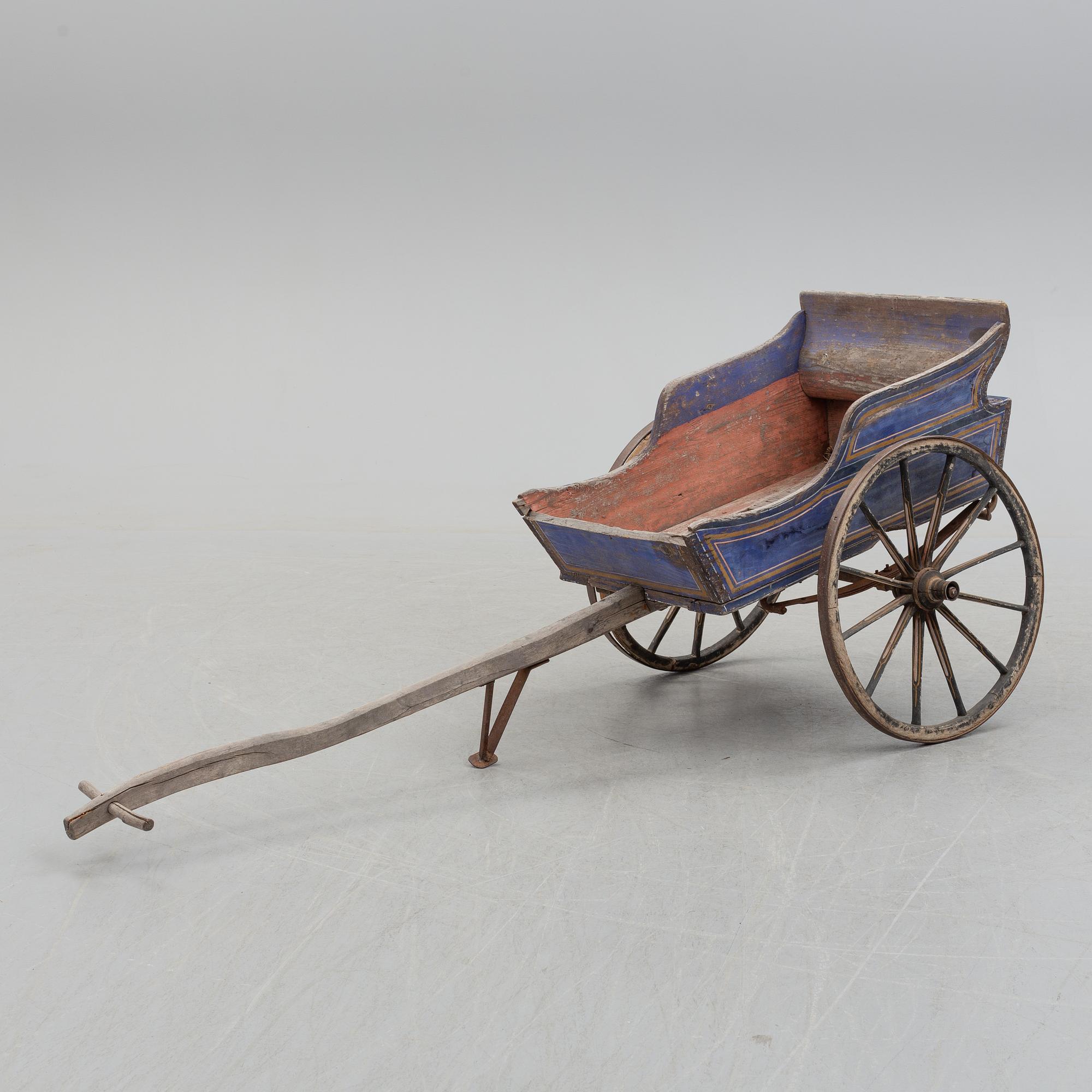 A late 19th century wagon.