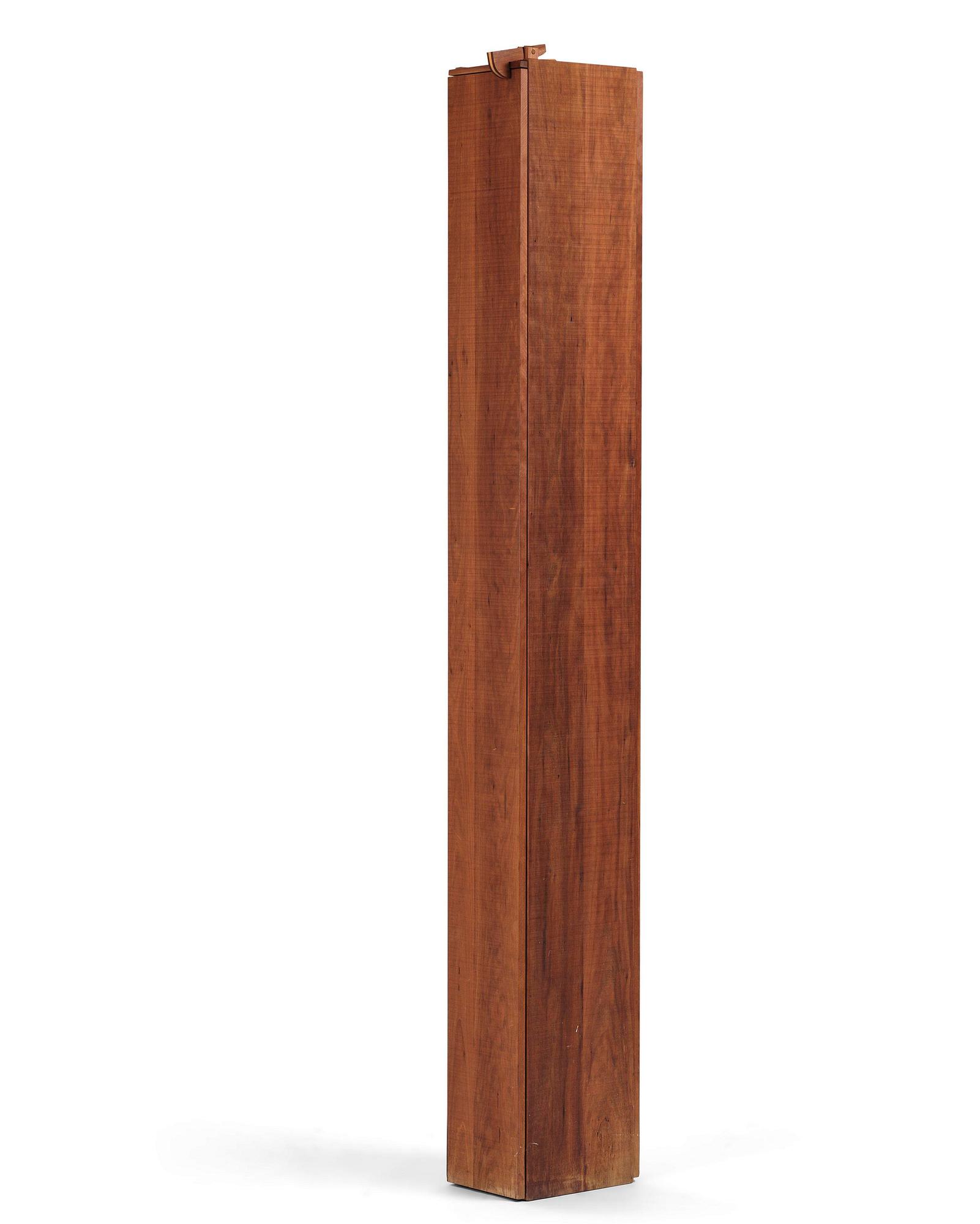 John Kandell, a "Solitär" cabinet, Källemo, Värnamo, post 1981.
