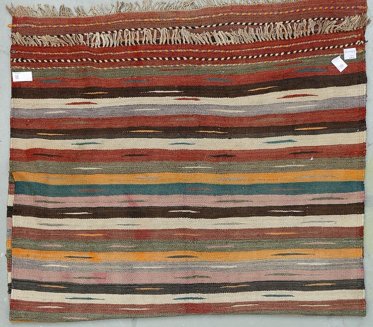KELIM, nordväst persisk, ca 295x172 cm.