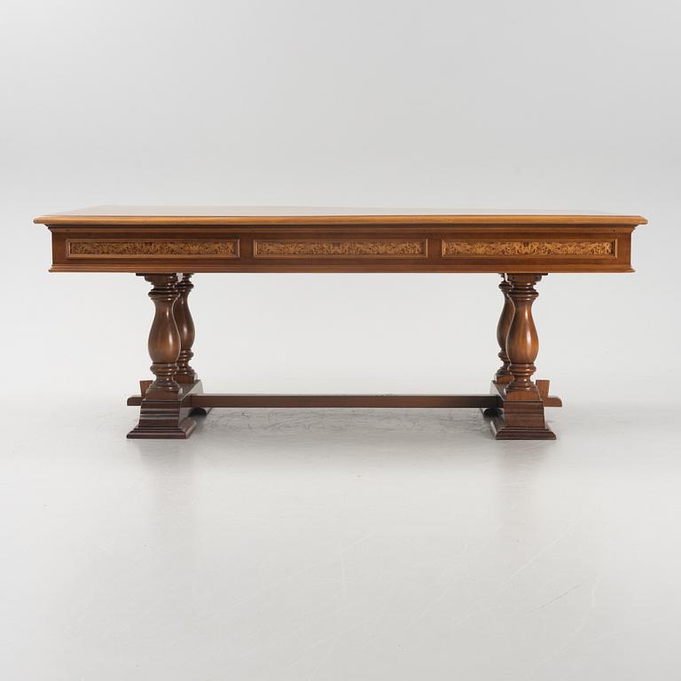 A carambola table from the first half of the 20th century.