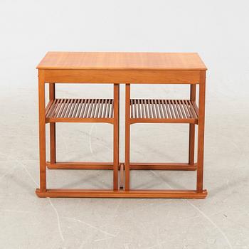 Carl Malmsten, satsbord, "Släden" 1900-talets andra hälft.