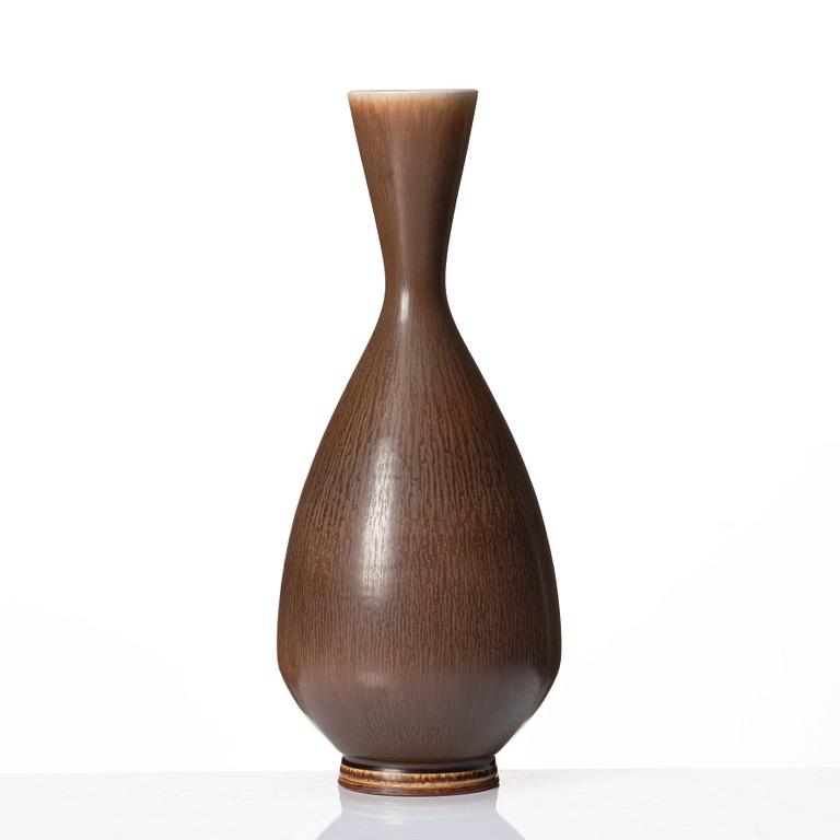 Berndt Friberg, a stoneware vase, Gustavsberg studio, Sweden 1963.