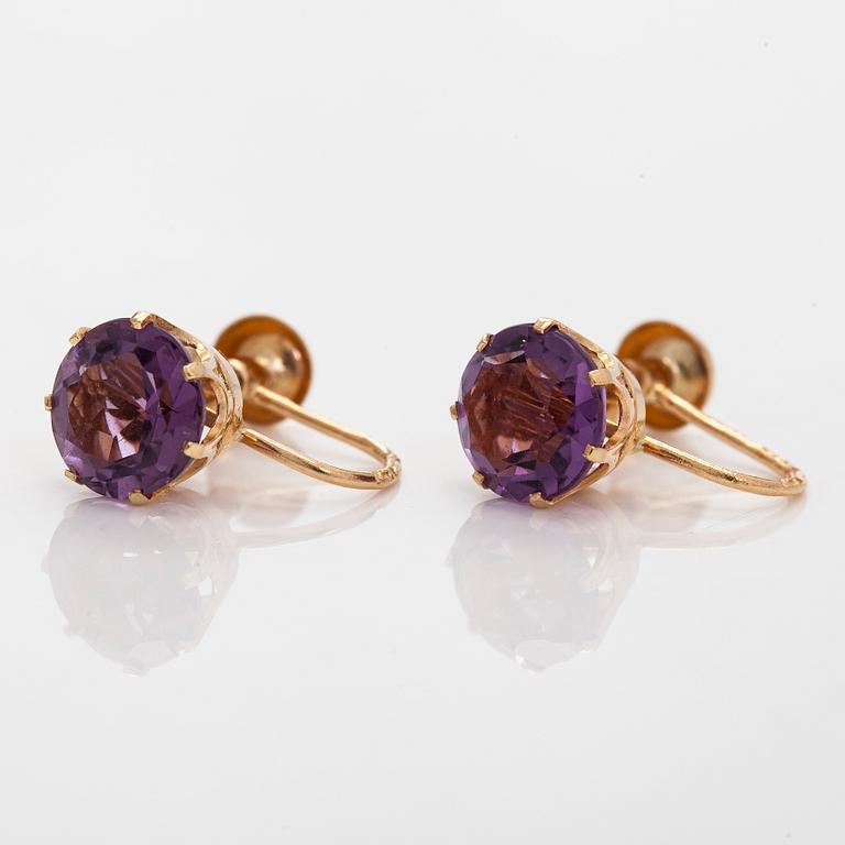 Örhängen, fasettslipade ametister, 14K guld.
