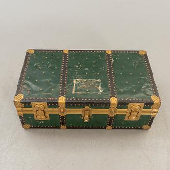 A mid 1900s Italian trunk.