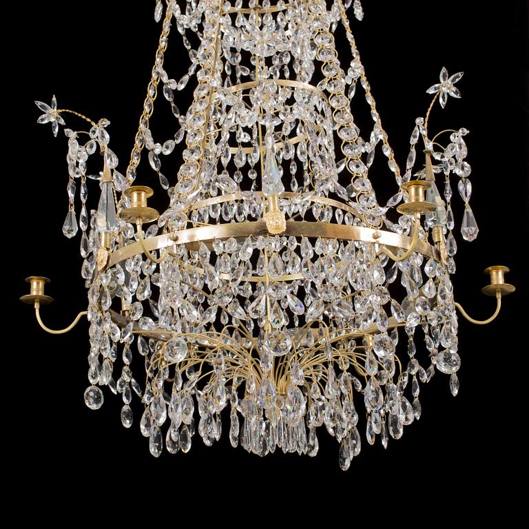LJUSKRONA, gustaviansk stil (äldre prismor), 1900-tal. Höjd ca 113 cm.