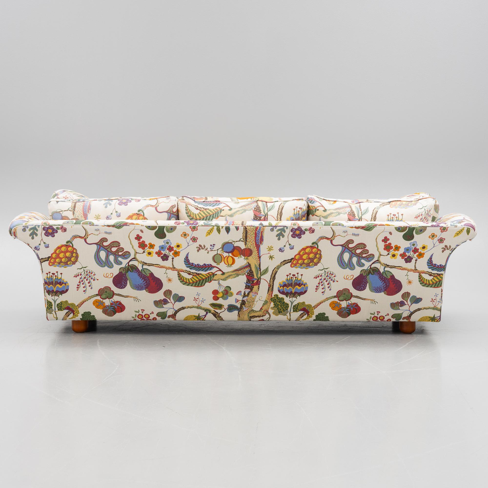 Josef Frank, a "Liljevalchs" sofa, Firma Svenskt Tenn.