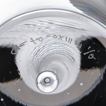 Joonas Laakso, glasskulpturer, 2 st, signerade J. Laakso OXIIIIII 1/2-2/2.