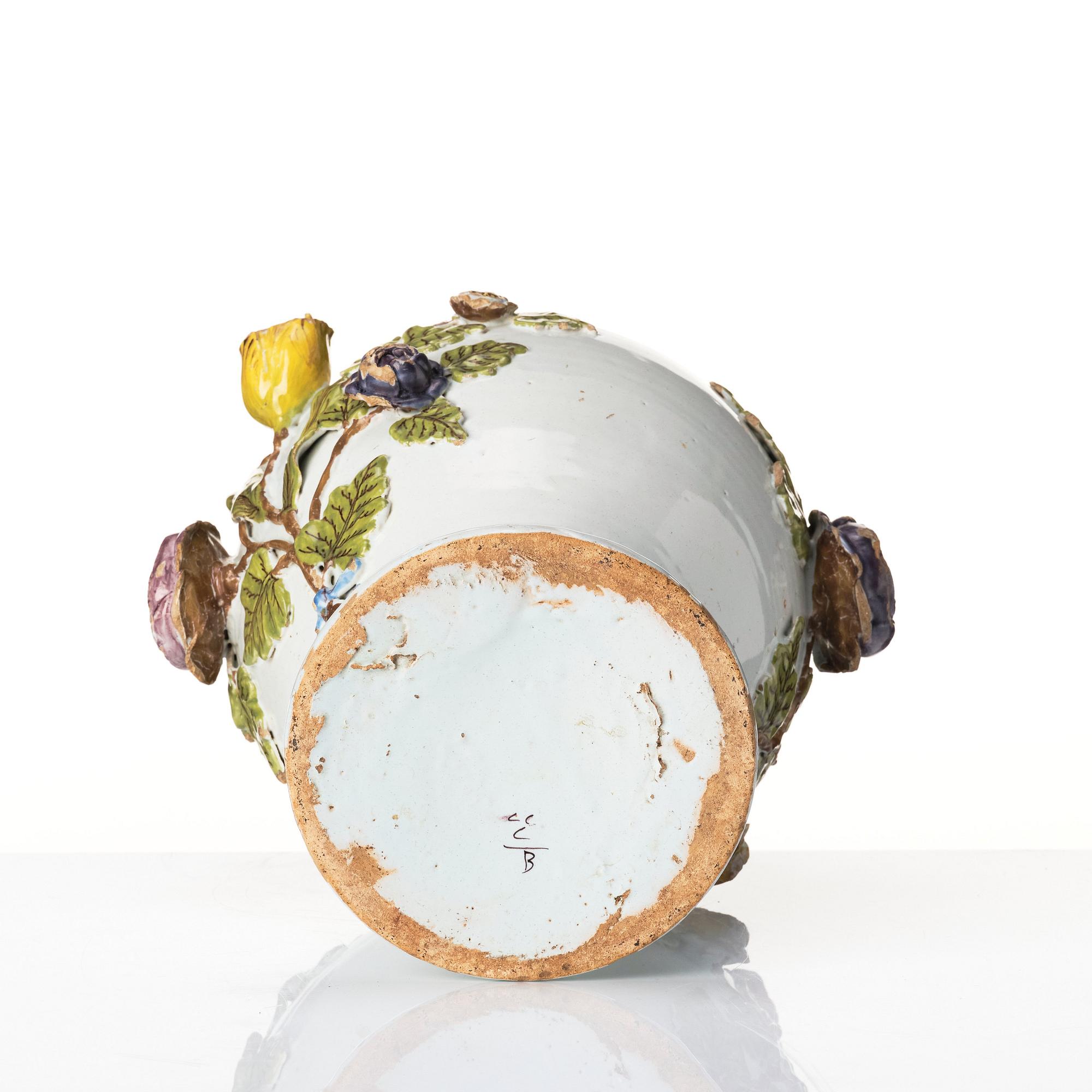 A German faience jar, Hannoversch Münden, 18th Century.