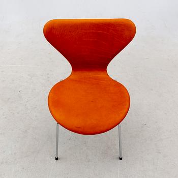 Arne Jacobsen, stolar 6 st "Sjuan" för Fritz Hansen Danmark sent 1900-tal.