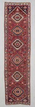 GALLERIMATTA, semiantik, Shiraz, ca 303 x 77 cm.