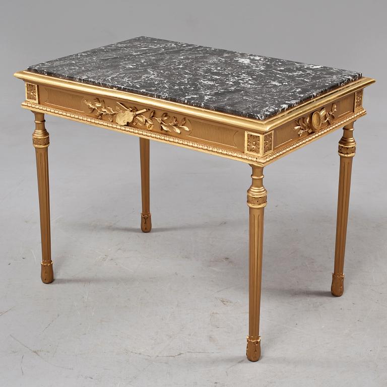 SALONGSGRUPP, 8 delar, Louis XVI-stil, 1900-talets första hälft.