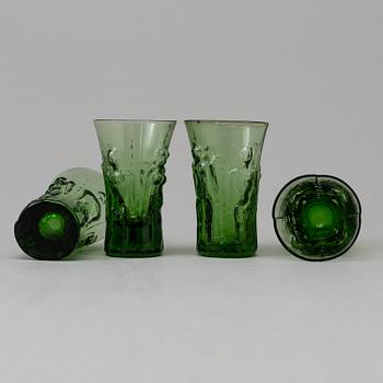 ERIK HÖGLUND, 12 glass items from Kosta Boda.