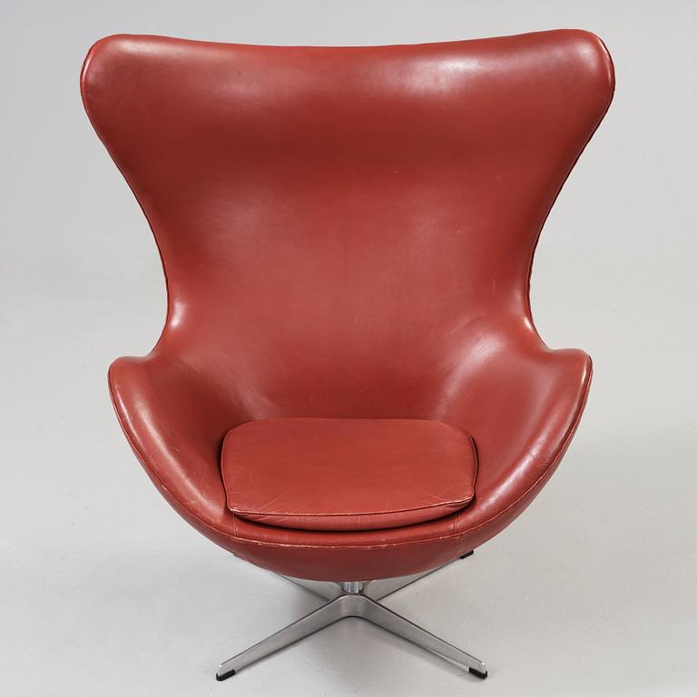 FÅTÖLJ, "Ägget", Arne Jacobsen för Fritz Hansen, Danmark, 1978.