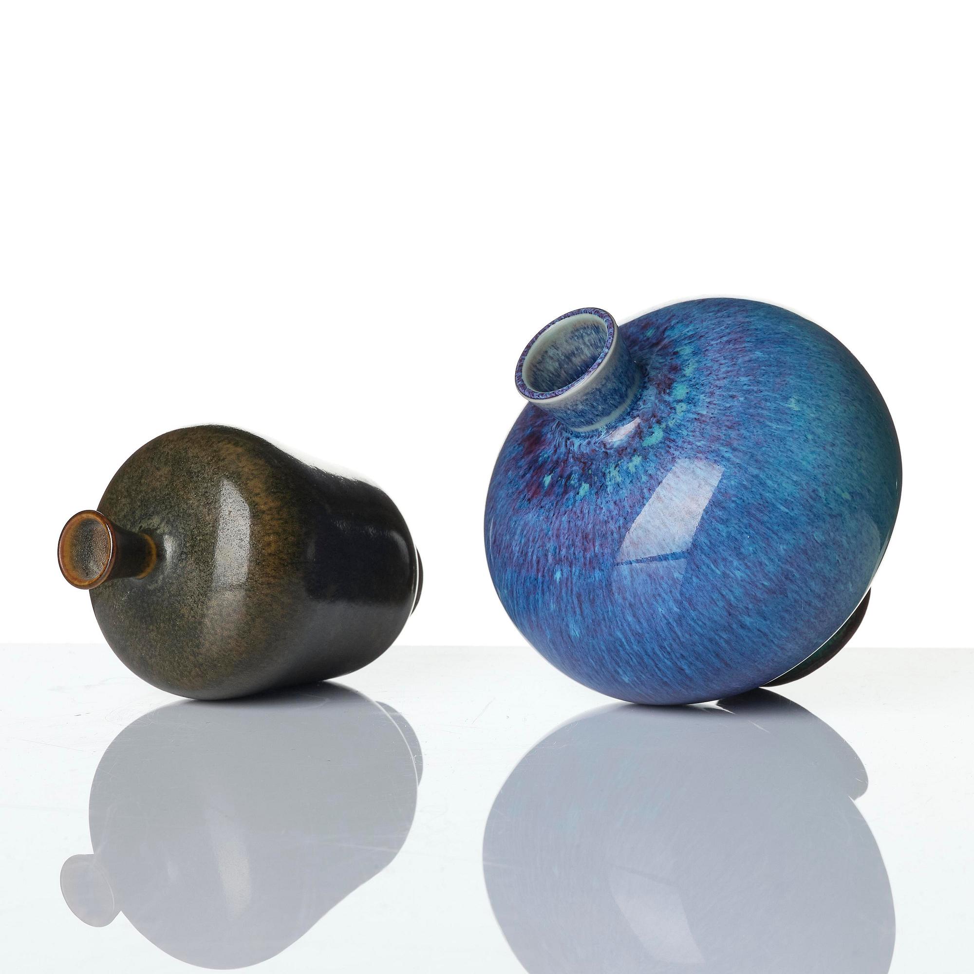 Berndt Friberg, a set of five stoneware vases and three bowls, Gustavsberg Studio 1969-76.
