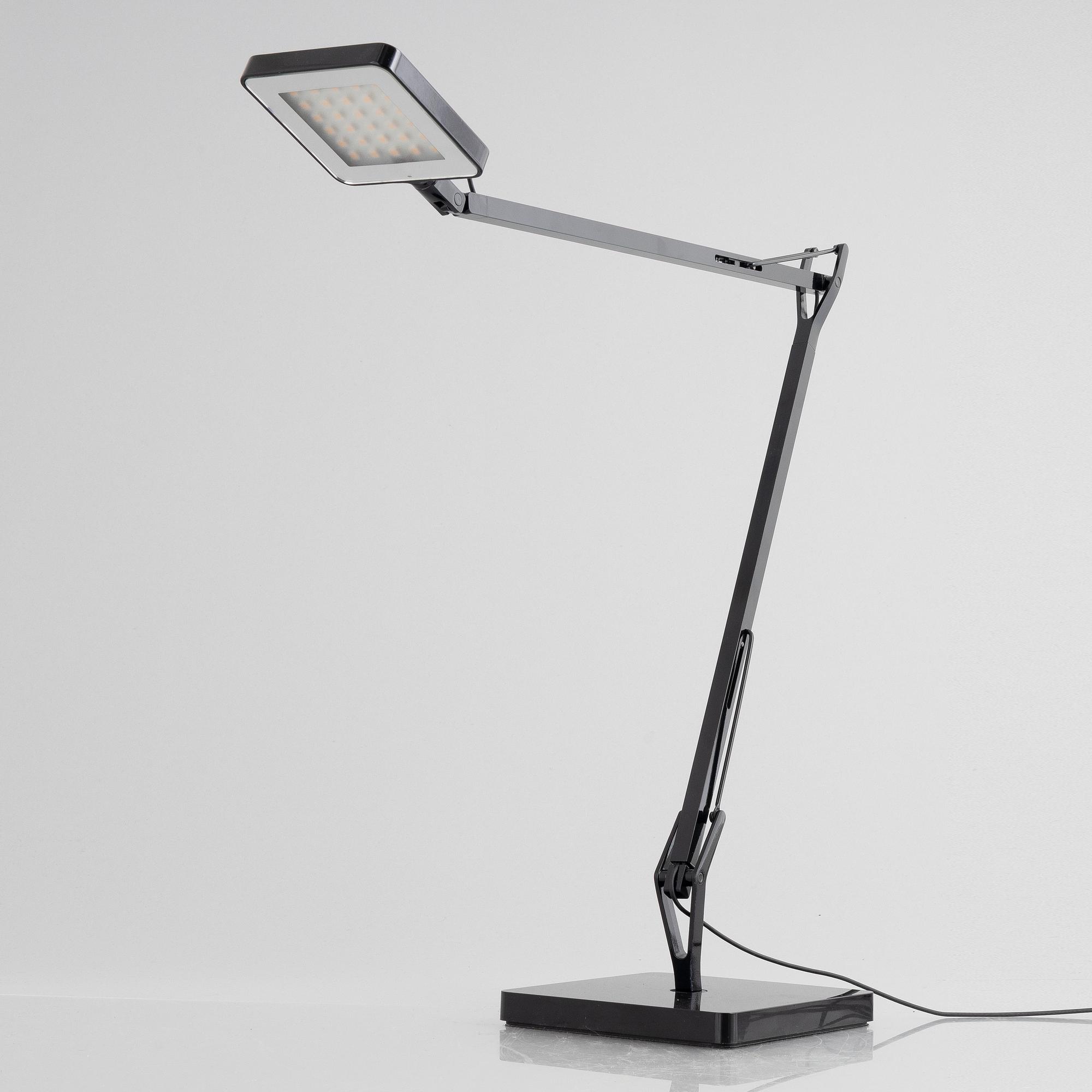 Antonio Citterio, table lamp, "Kelvin LED", Flos, Italy.