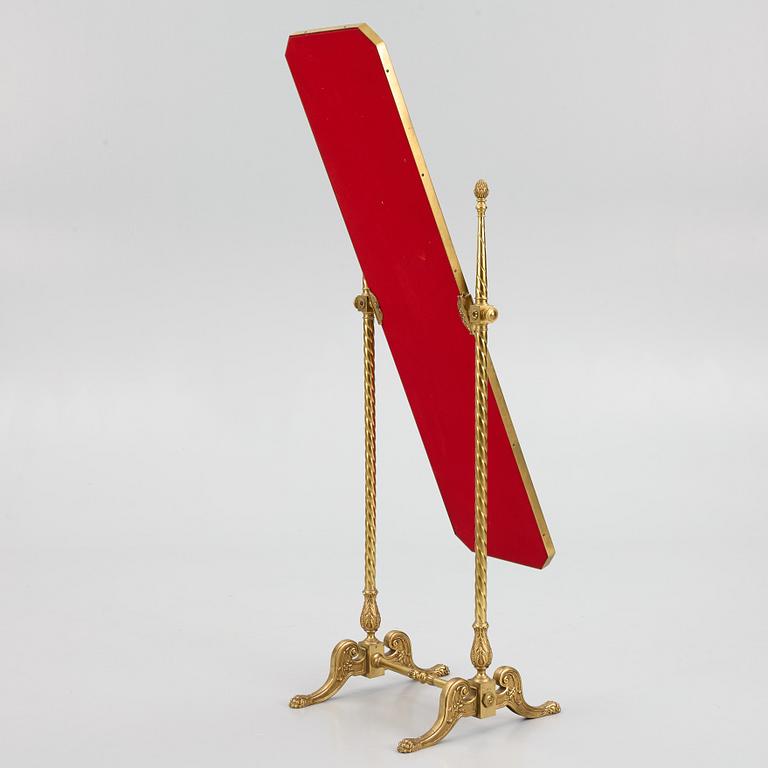 Golvspegel, 1900-talets mitt.