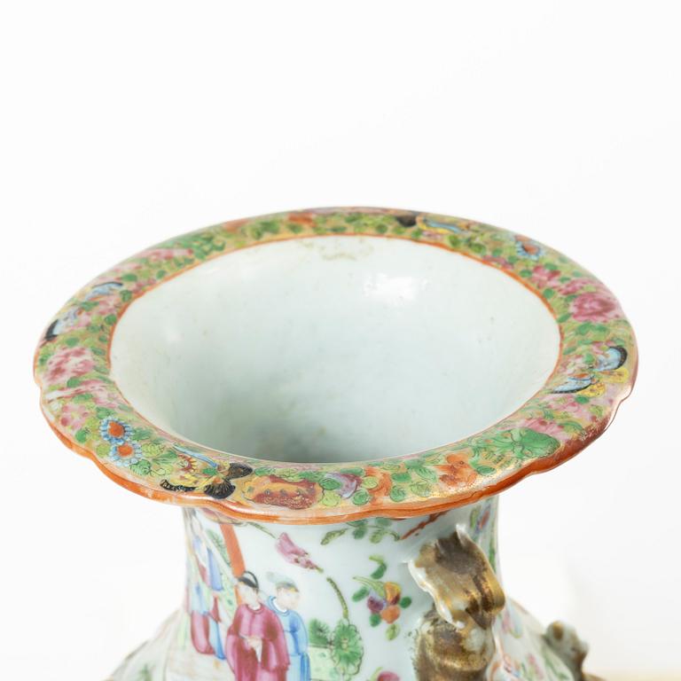 A famille rose vase with cover and a vase, Qing dynasty, Kanton, 19th century.