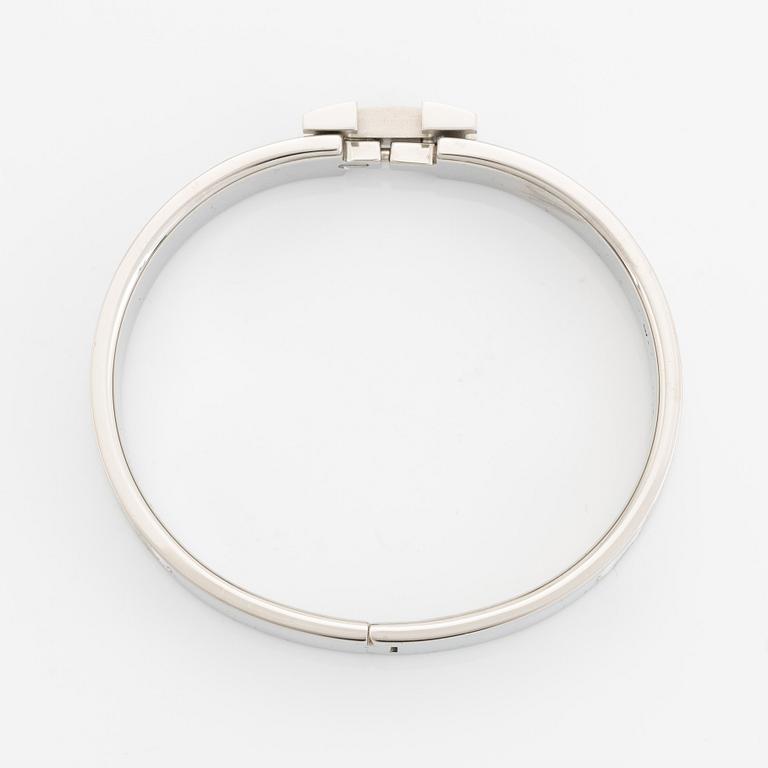 Hermès, bangle, "Clic H PM", silver coloured metal and white enamel.