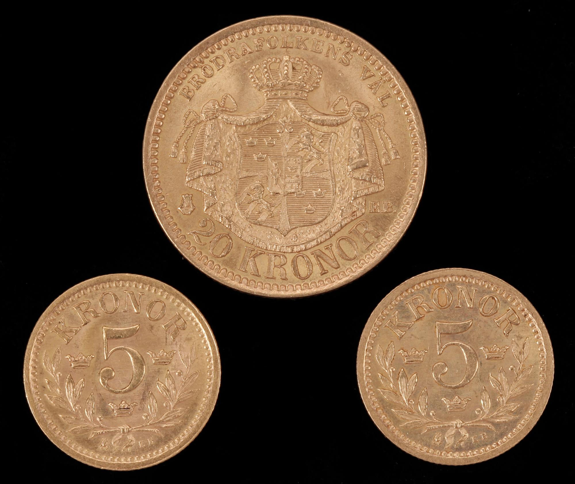 MYNT, 3 st, guld 20K, 20 resp 5 kronor, Oscar II av Sverige och Norge. 1880 resp 1901. Totalvikt ca 13 gram.