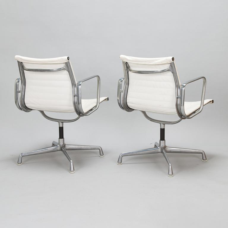 Charles & Ray Eames, kontorsstolar, ett par, 938-138, Herman Miller, 1900-talets andra hälft.