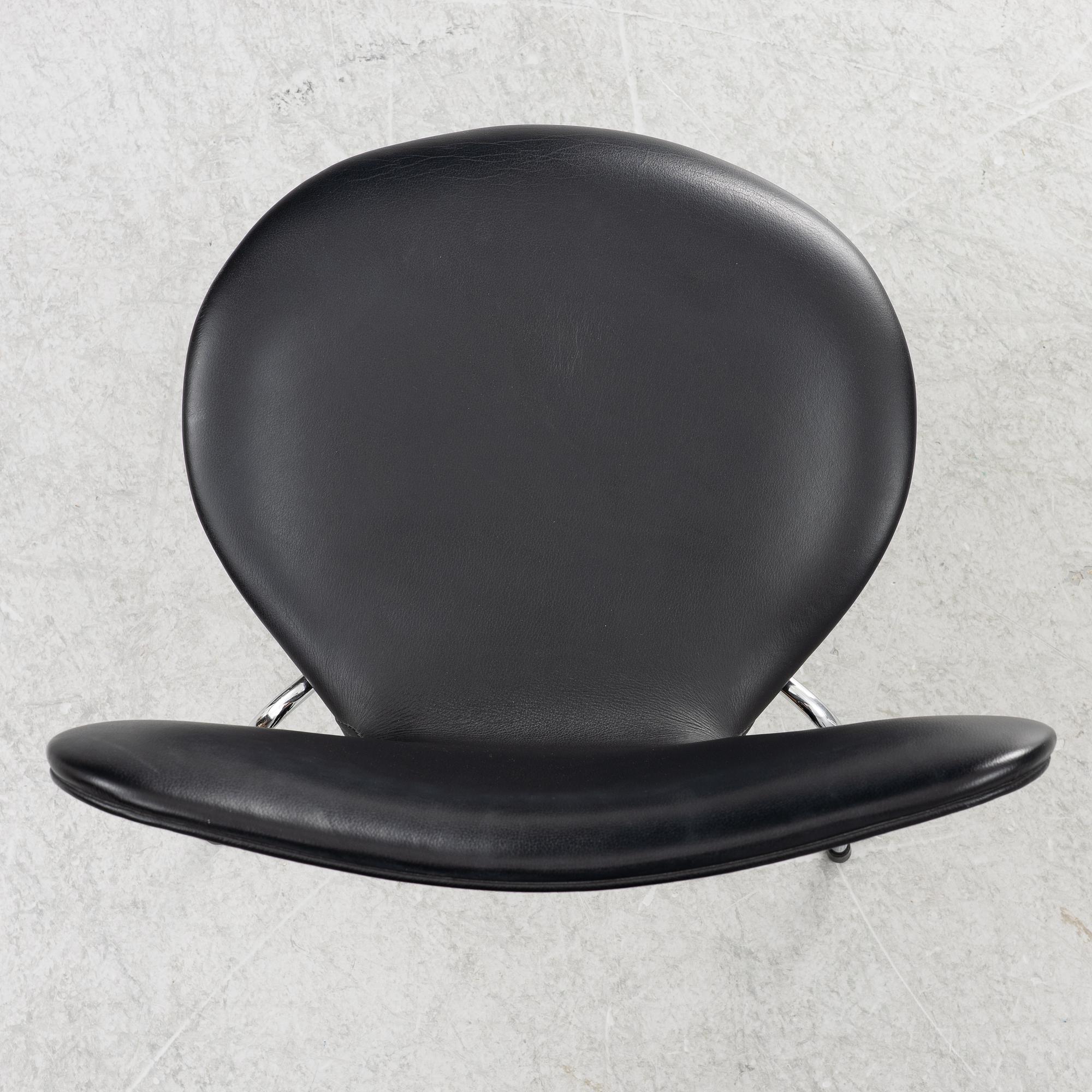 Arne Jacobsen, stolar, 6 stycken "Sjuan" Fritz Hansen, 2000-tal.